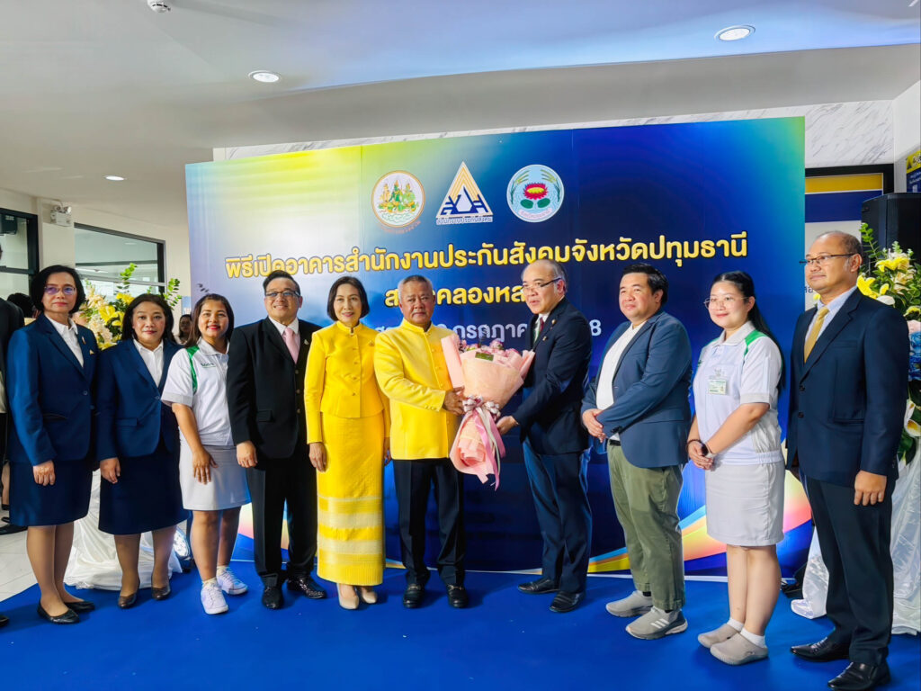 S 21447871 0 gigapixel low resolution v2 1.5x faceai v2